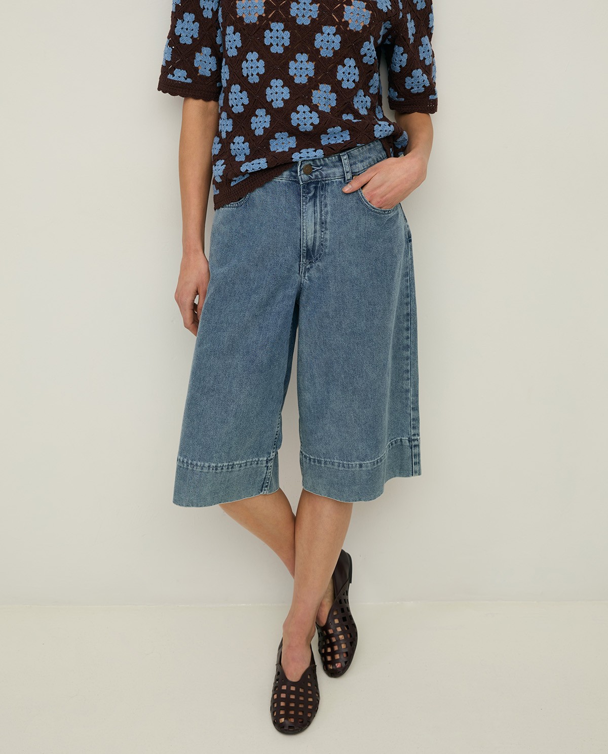 Organic-cotton denim Bermuda shorts|Yerse