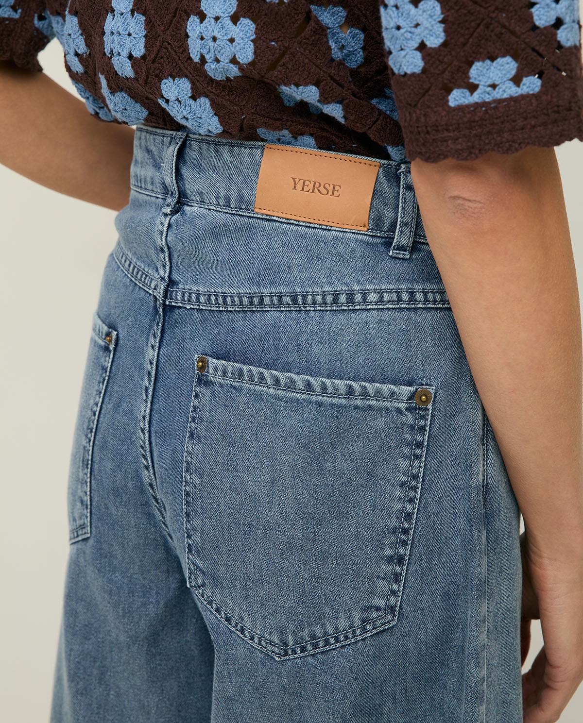 Organic-cotton denim Bermuda shorts|Yerse 5