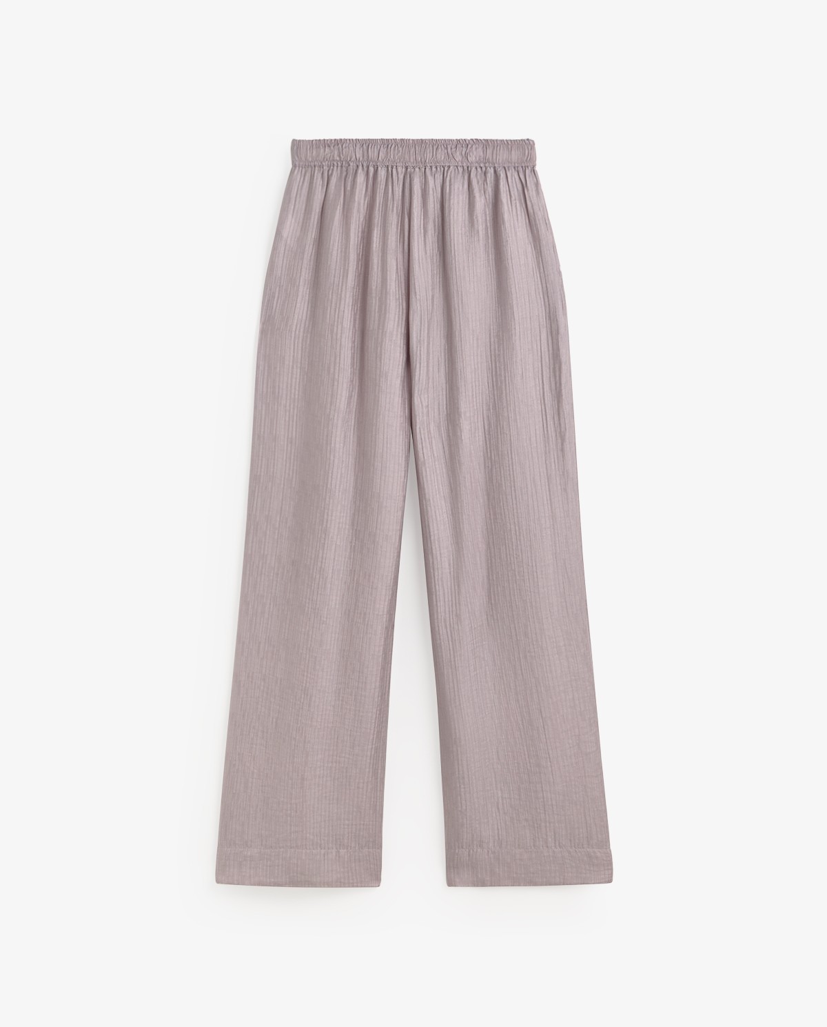 Pantalón fluido wide leg efecto arrugado en color malva, vista frontal con detalle del tejido 8
