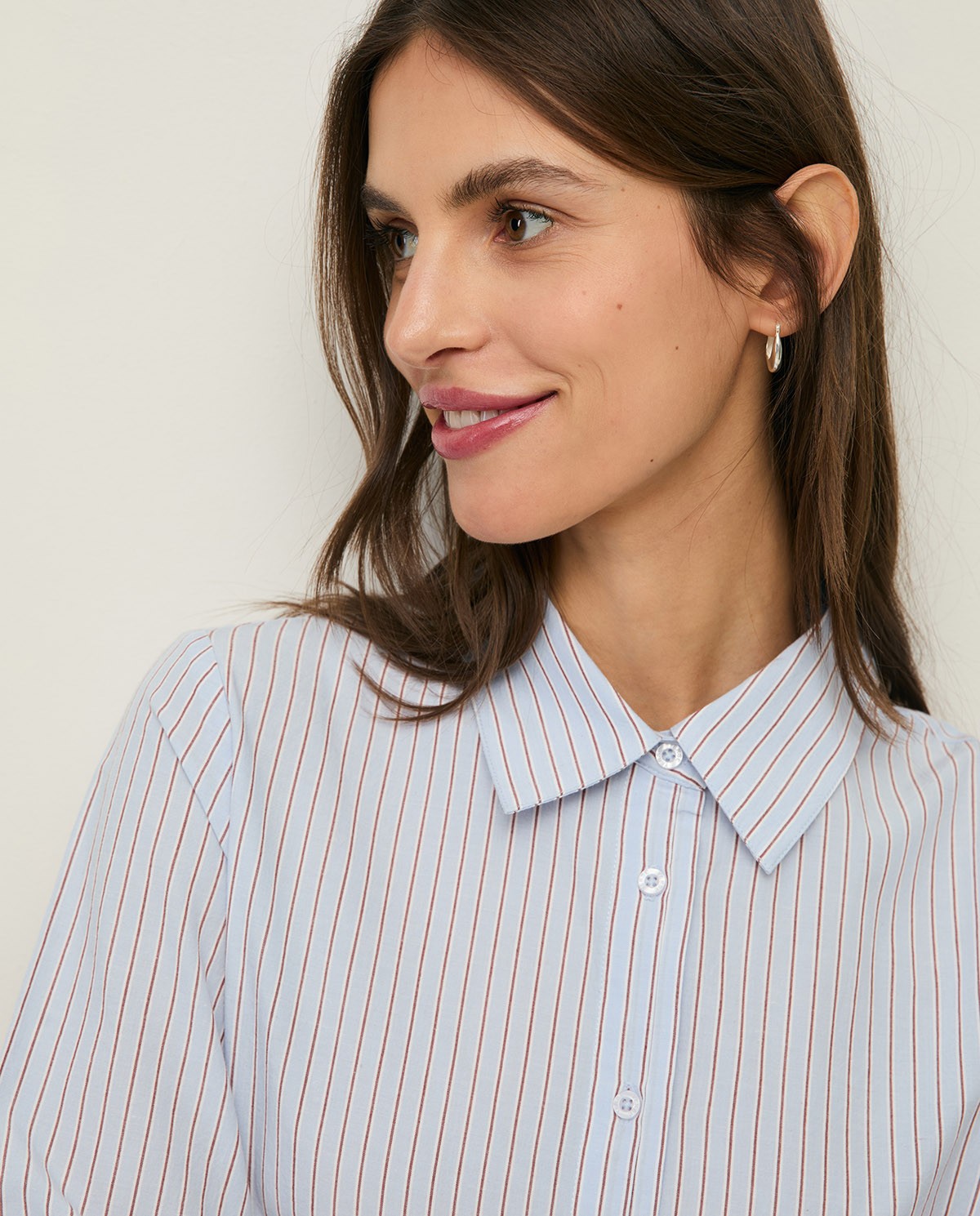 Camisa regular fit cotó orgànic ratlles|Yerse 2