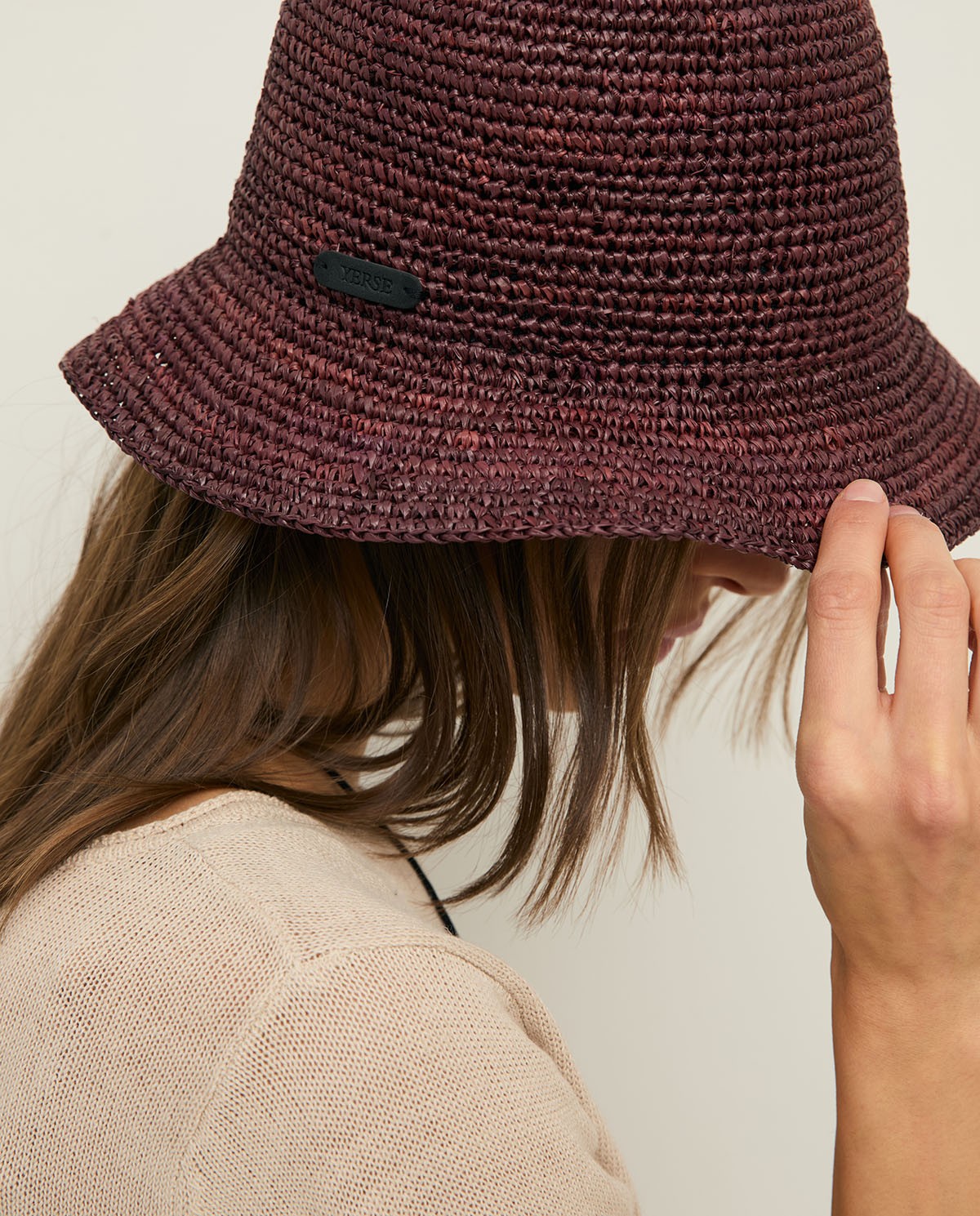 Sombrero bucket de rafia