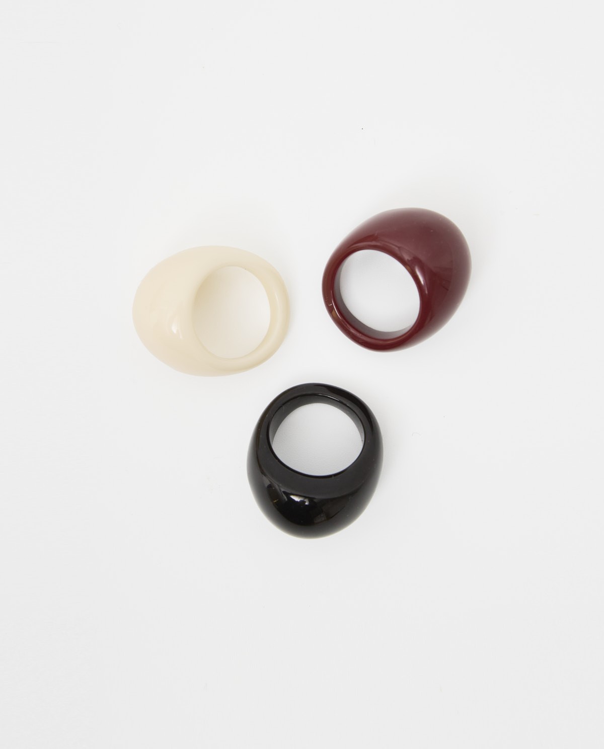 Set de anillos anchos de resina multicolor| Yerse 3