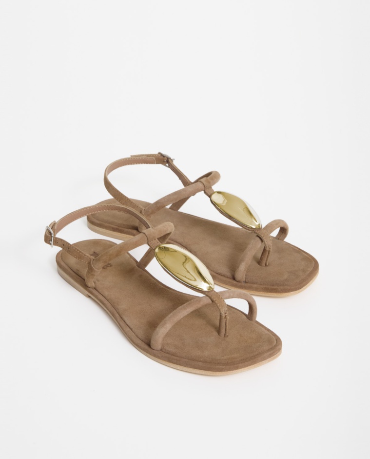 Sandales plates en cuir avec détail métallique| Yerse