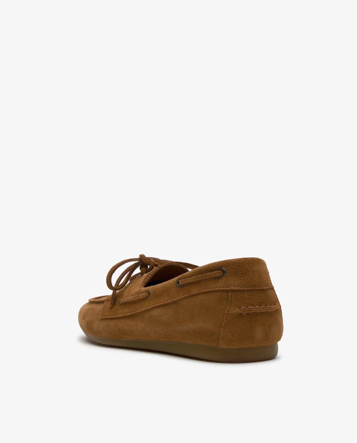 Mocasines piel serraje en color camel, vista frontal con detalle del tejido 4