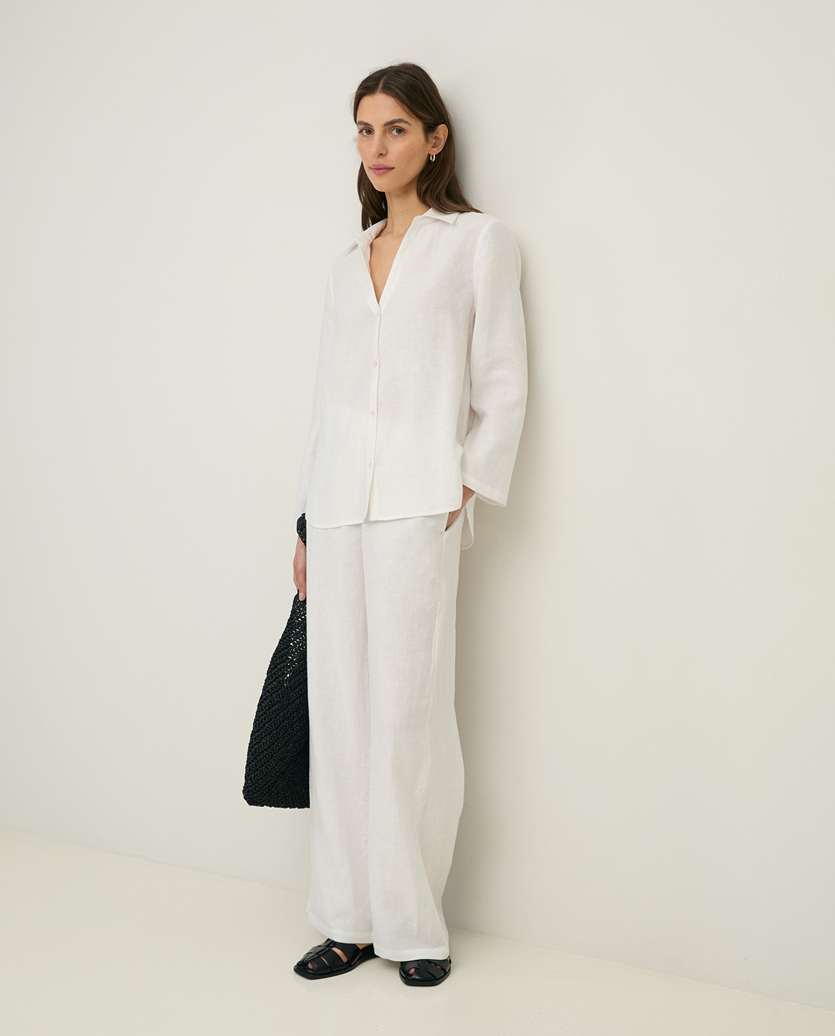 Pantalón regular fit lino