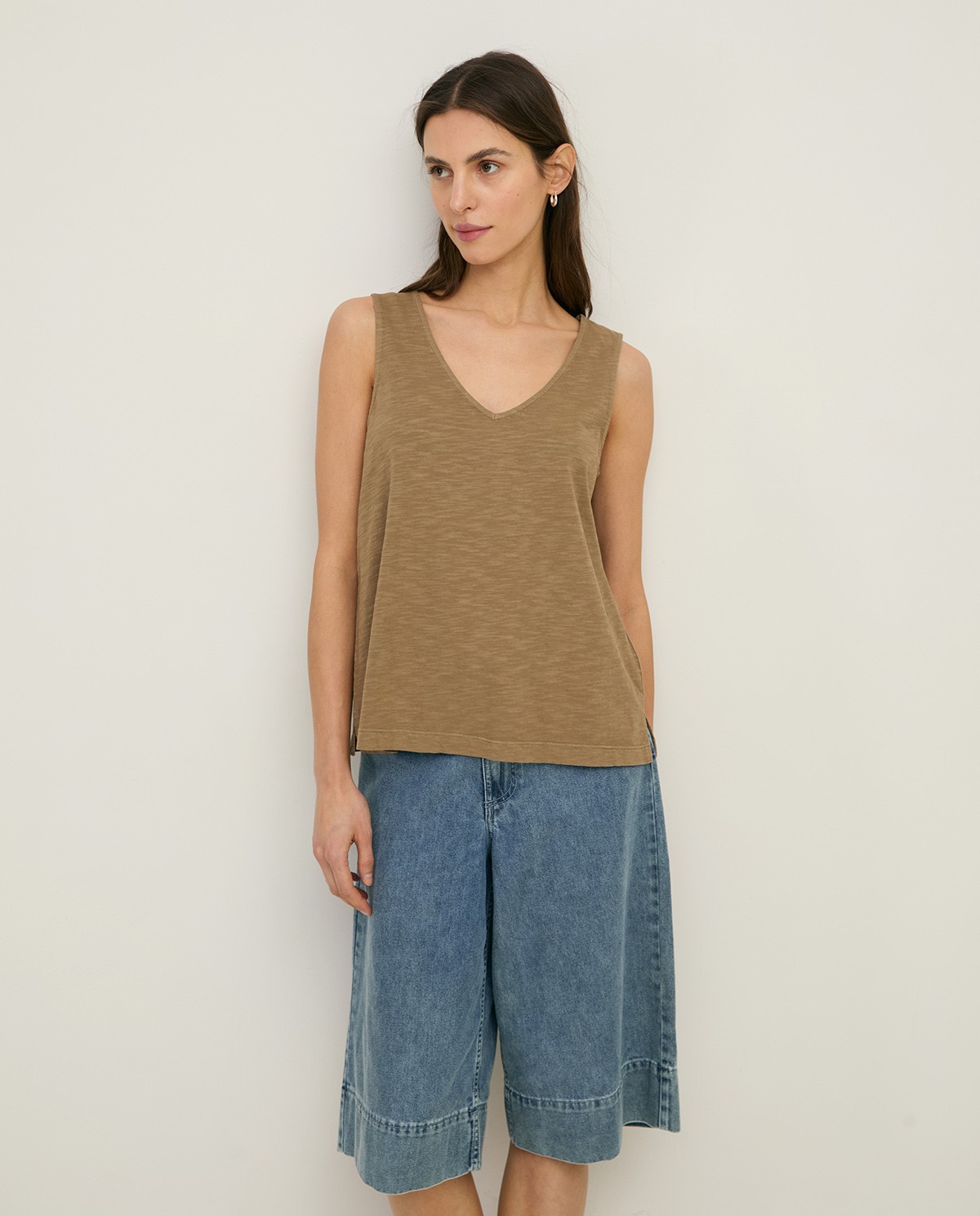 Slub-cotton V-neck top|Yerse 1
