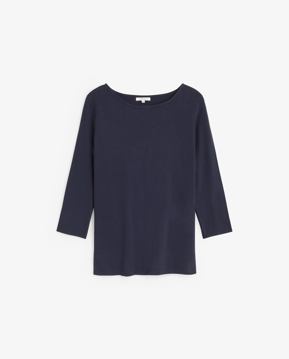 Camiseta flamé escote barco manga francesa en color azul marino, vista frontal con detalle del tejido 4