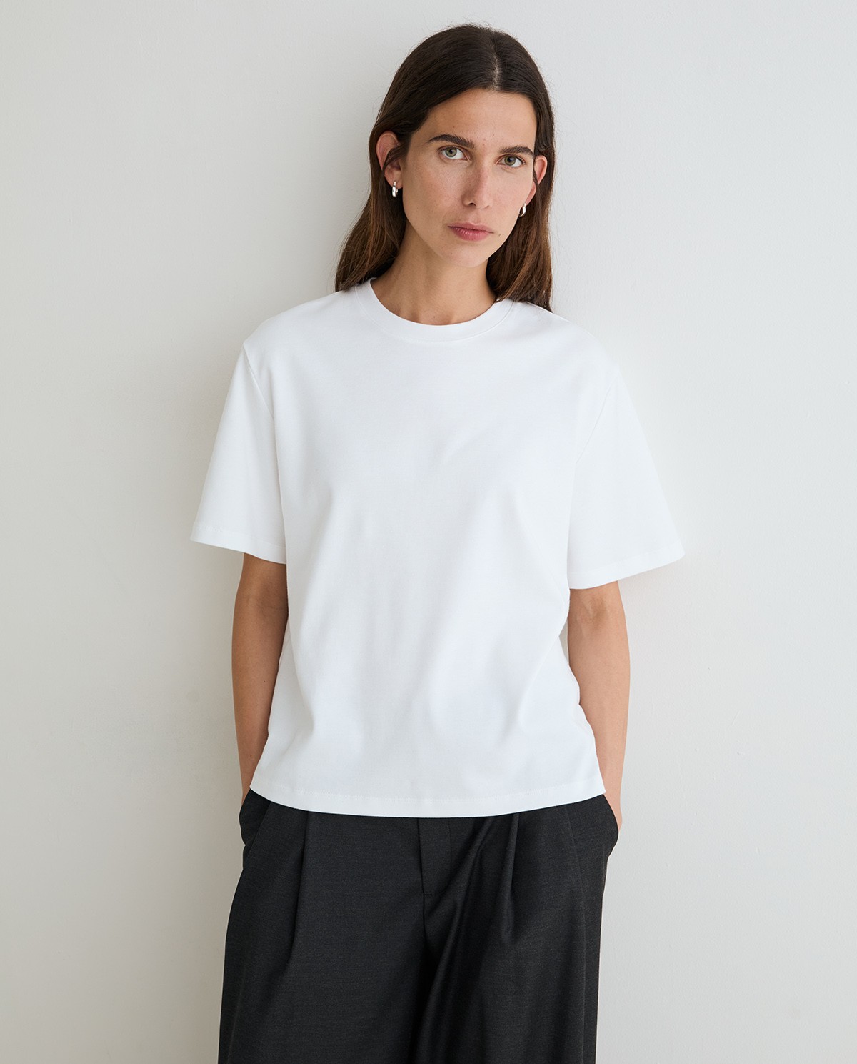 Camiseta básica manga corta en color blanco