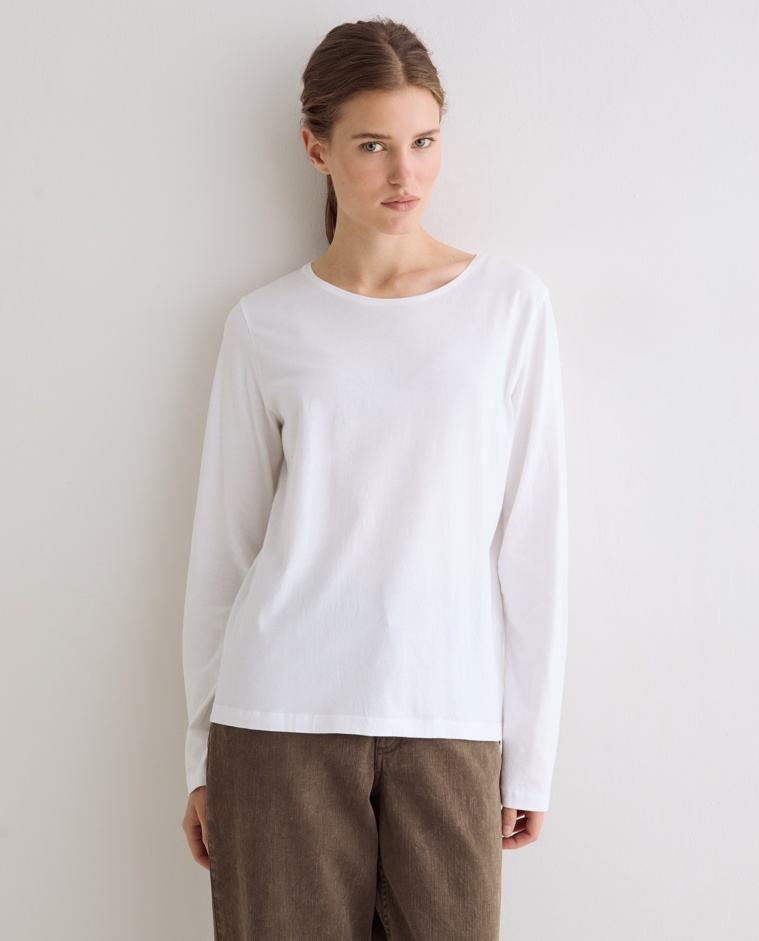 Camiseta básica manga larga en color blanco