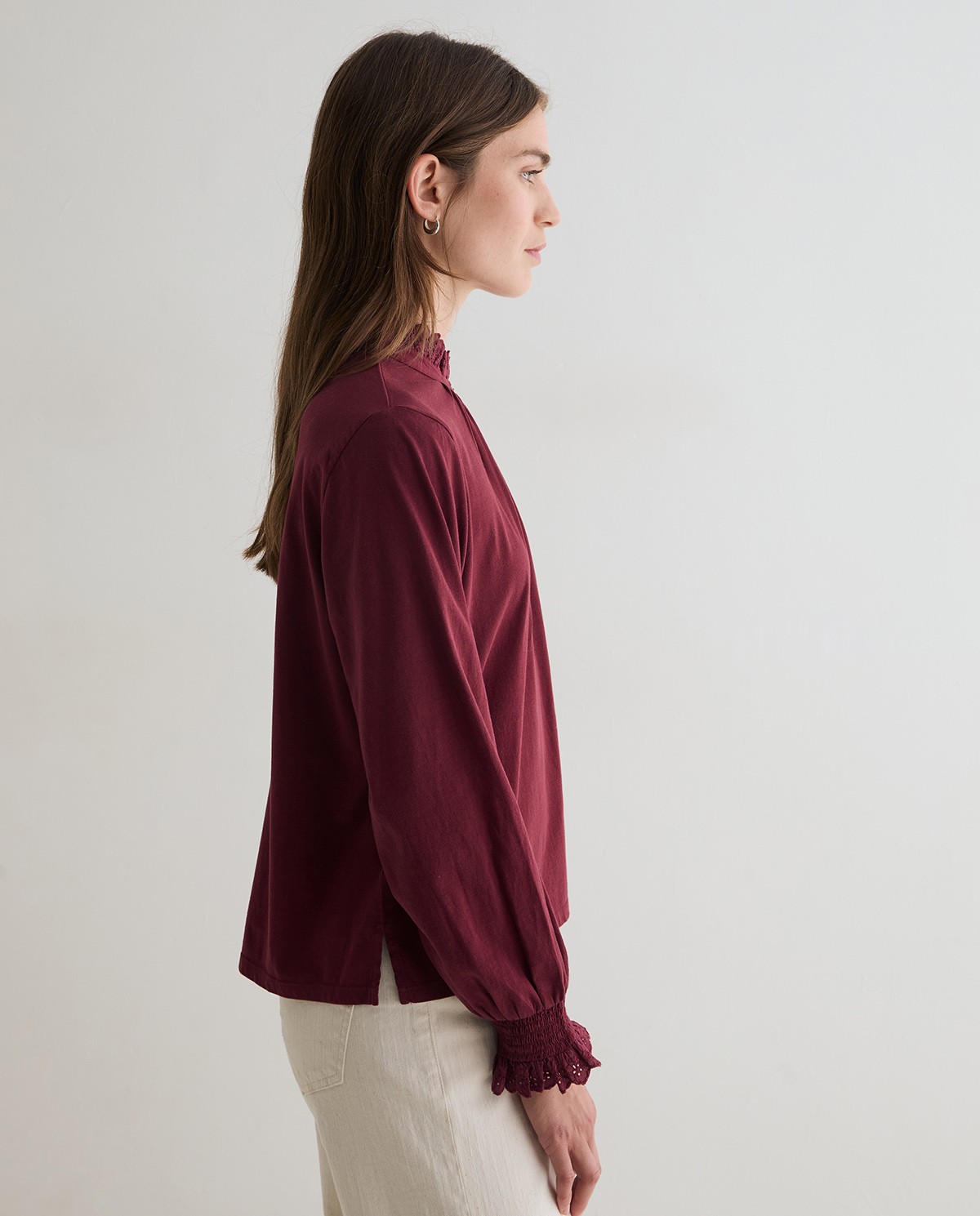 Camisa romántica granate de algodón para mujer 2