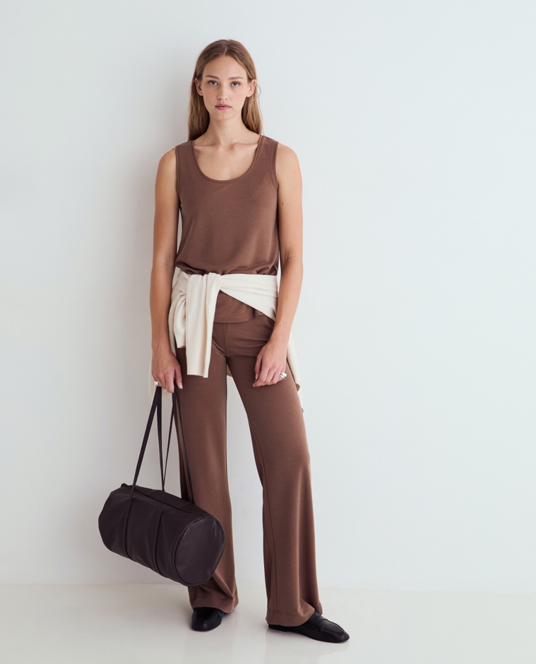Pantalones fluidos en color camel