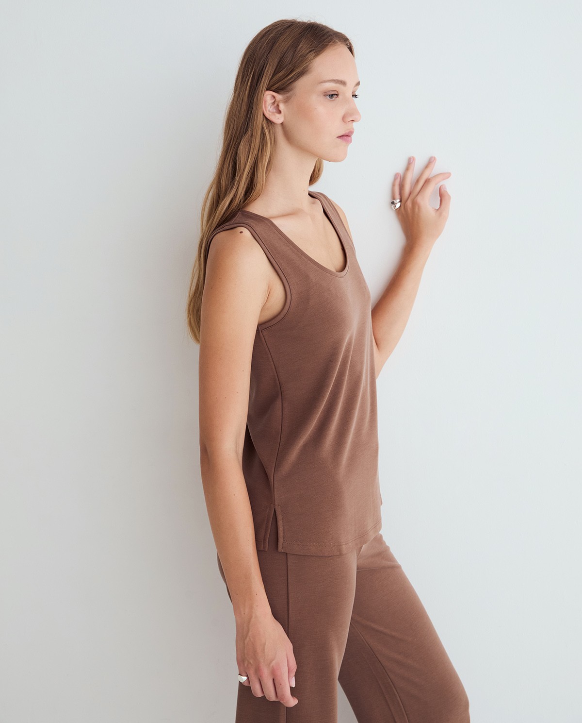 Top fluido en color camel 2