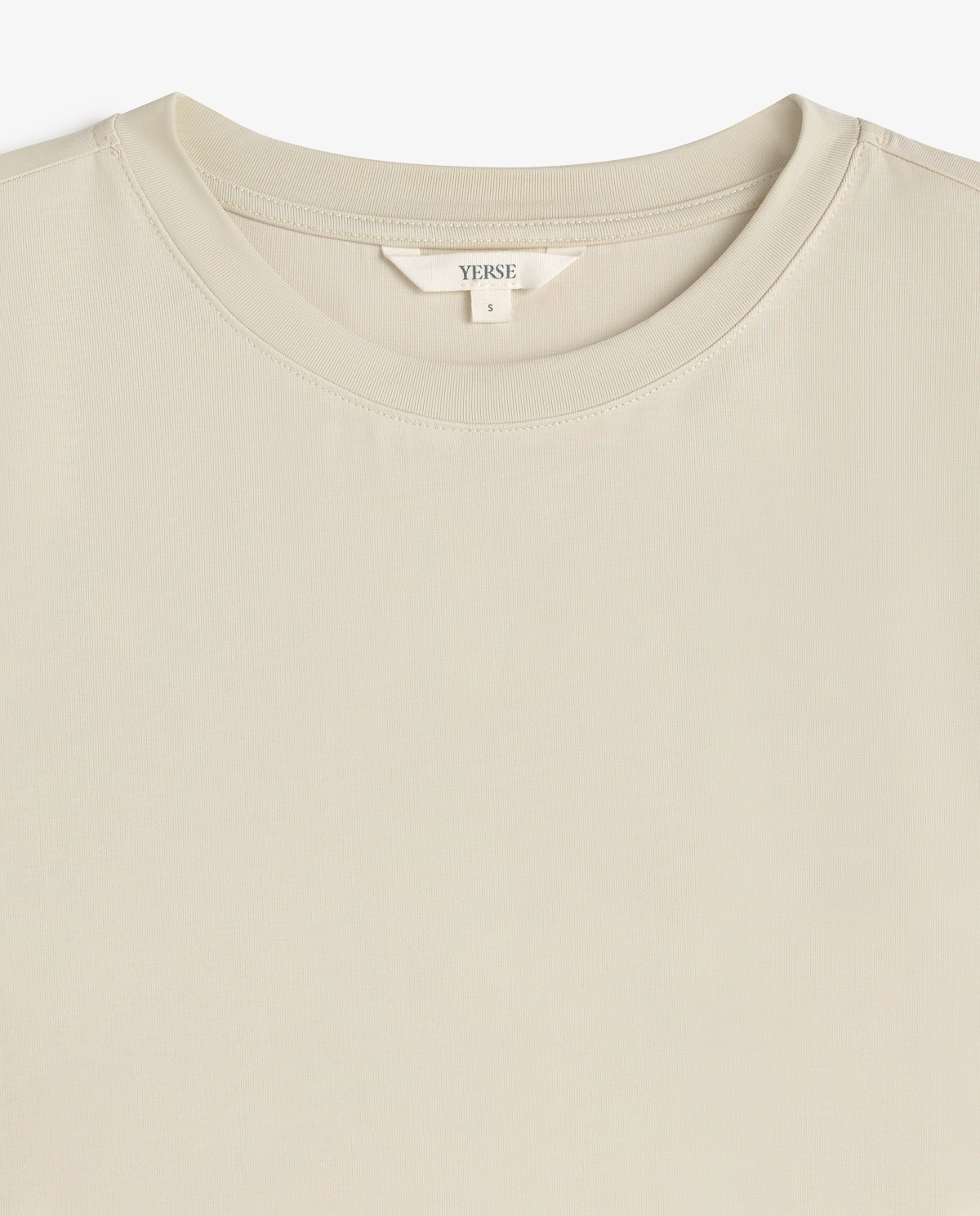 Camiseta tacto suave en color crudo 7