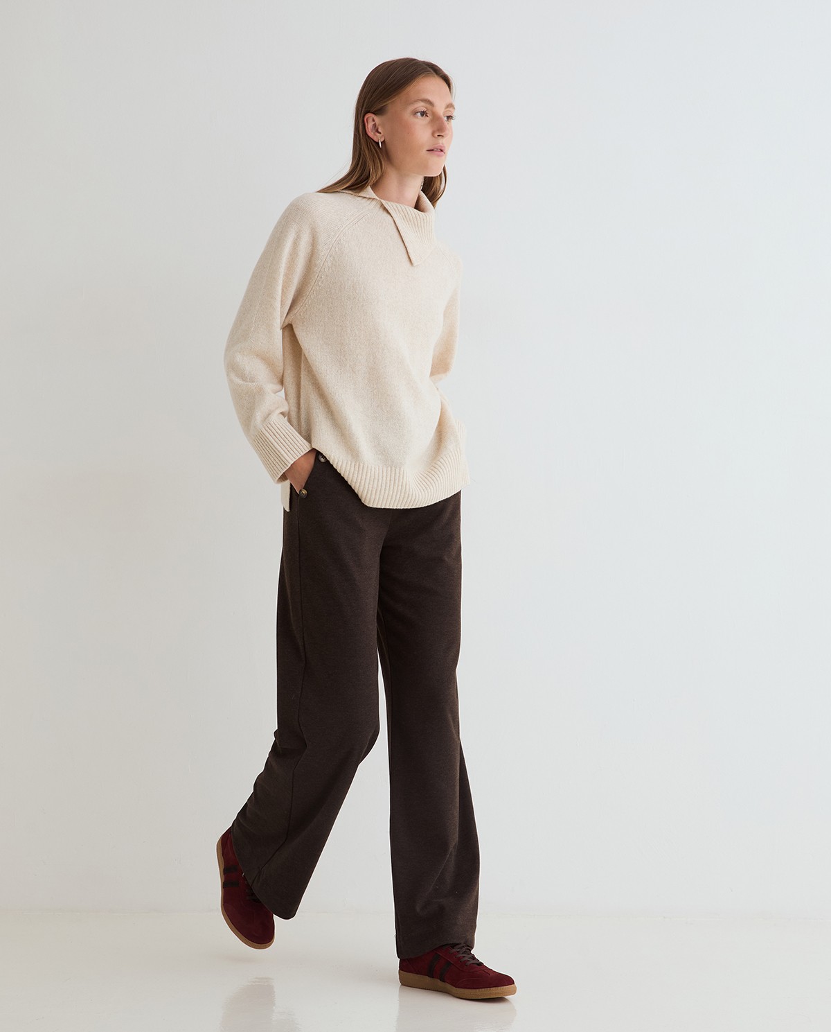 WIDE-LEG KNIT TROUSERS
