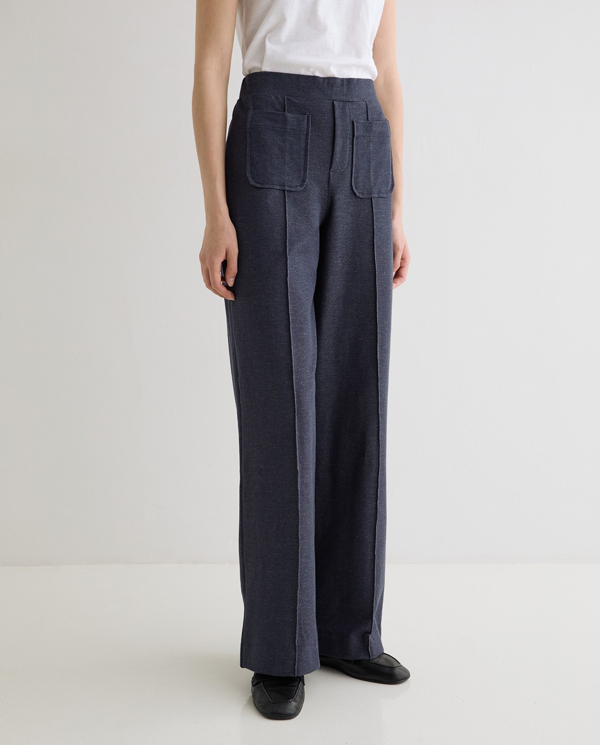 Pantalón punto efecto denim en color índigo 2
