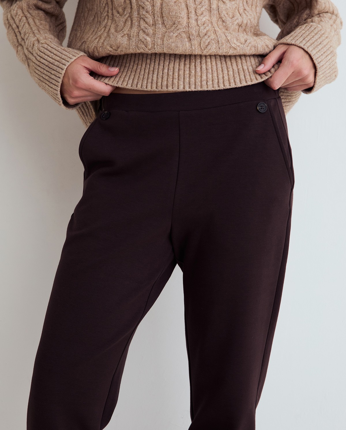 PANTALÓN RECTO DE PUNTO