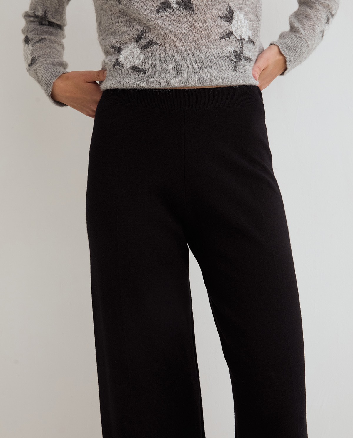 Pantalones de punto rectos negros 3