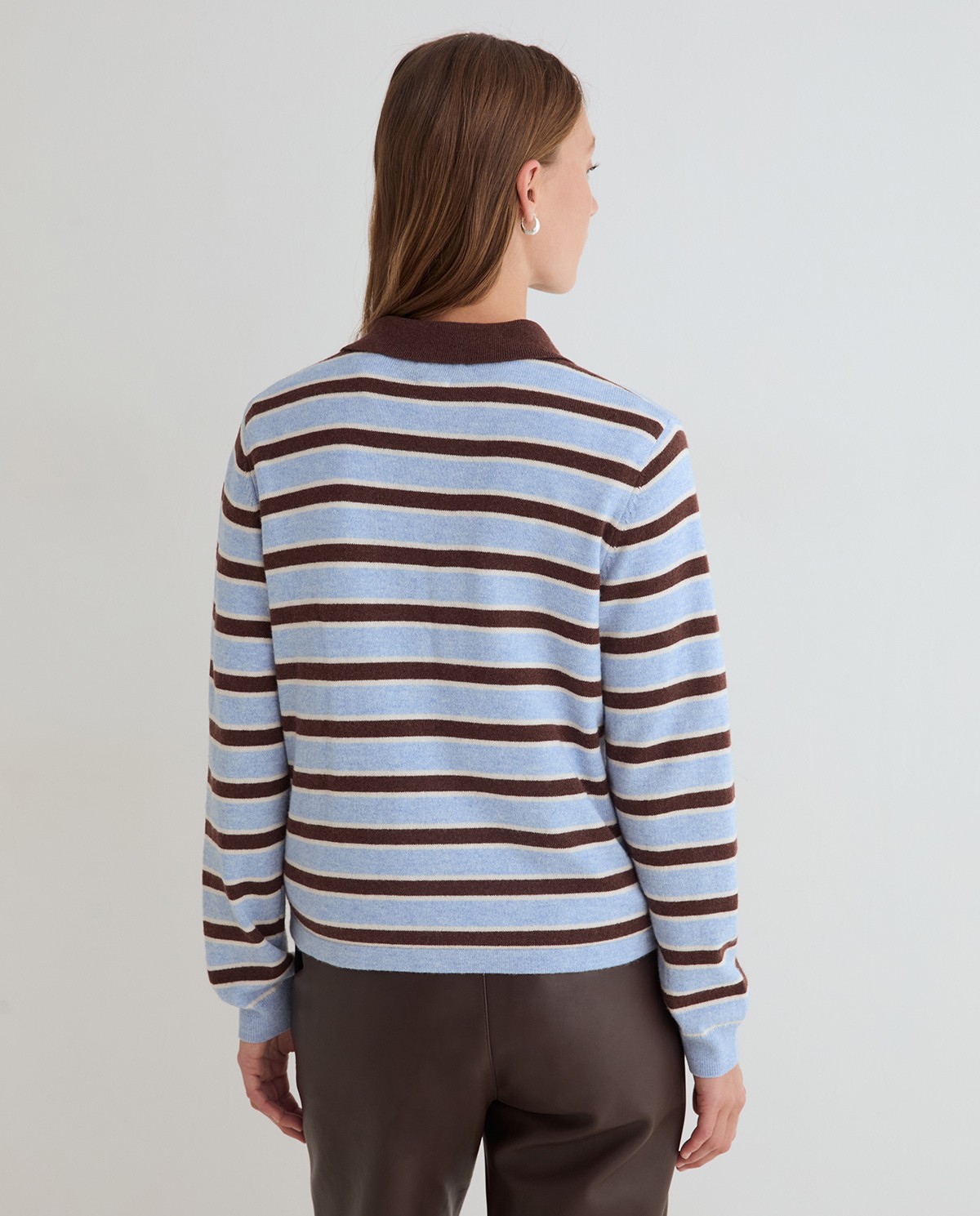 Jersey polo de punto fino a rayas azul claro y marrón 4