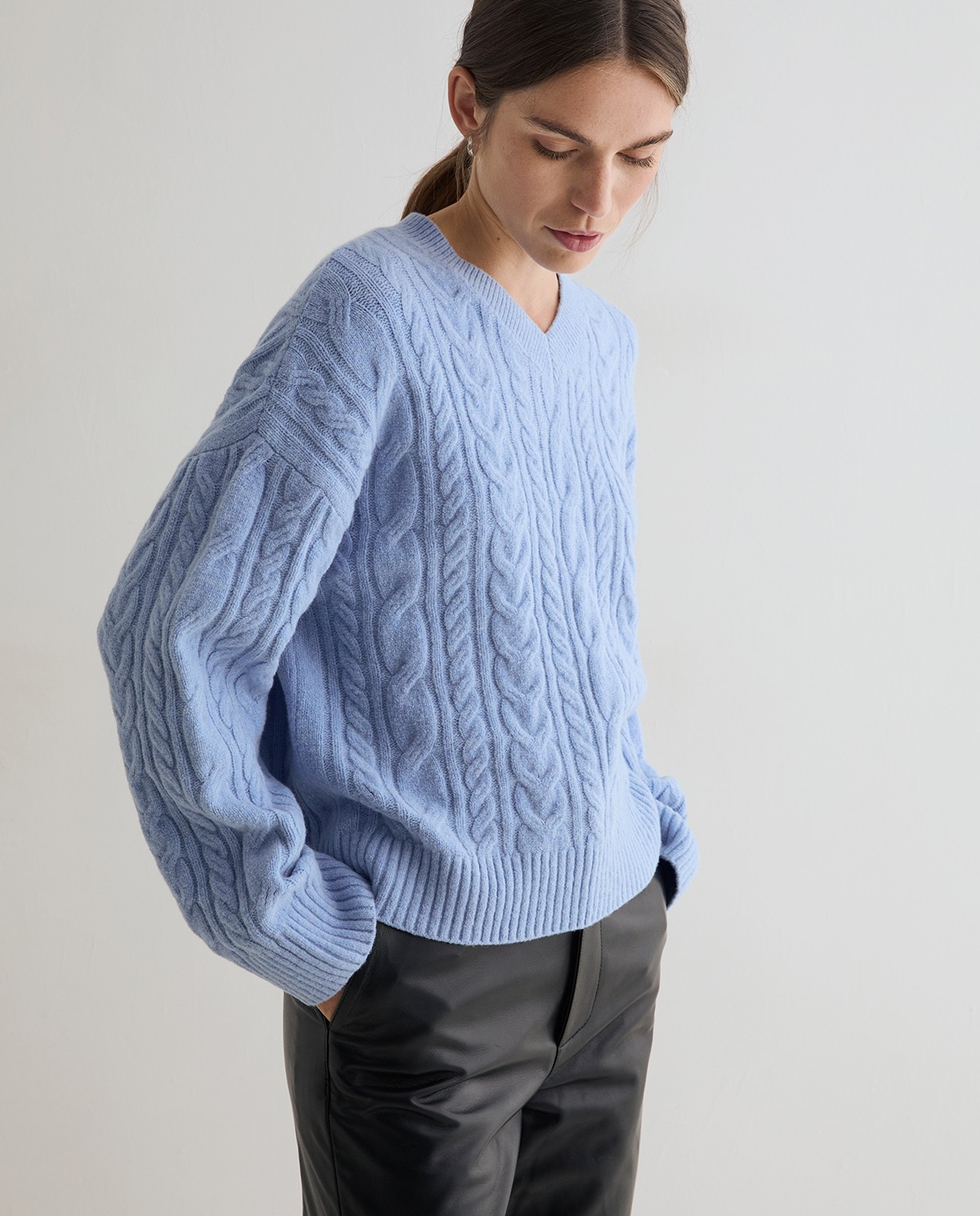 Jersey de punto trenzado azul cielo 3