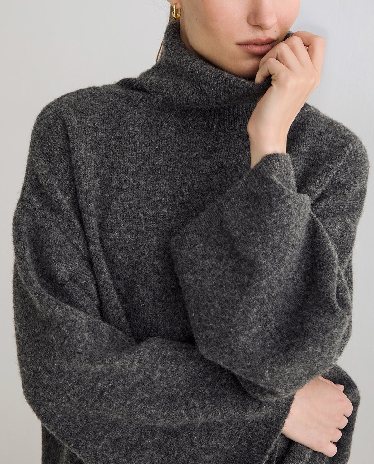 JERSEY CUELLO ALTO OVERSIZE