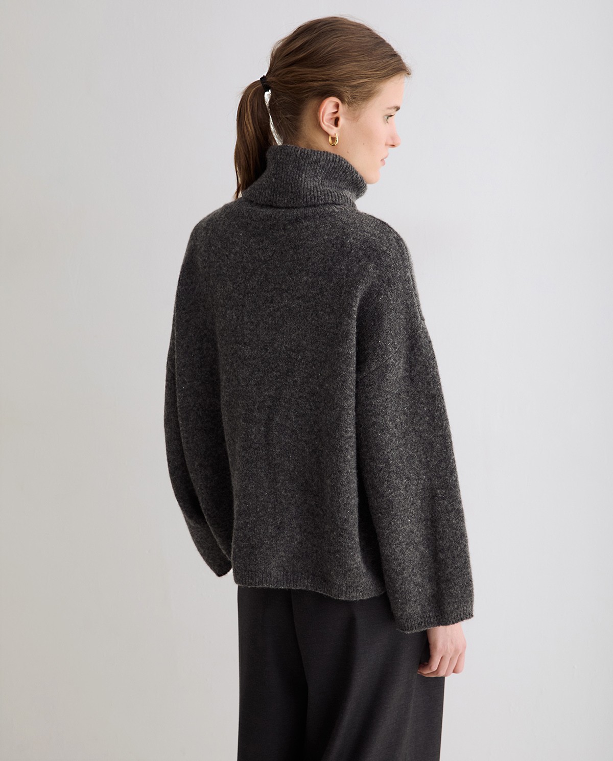 JERSEY CUELLO ALTO OVERSIZE