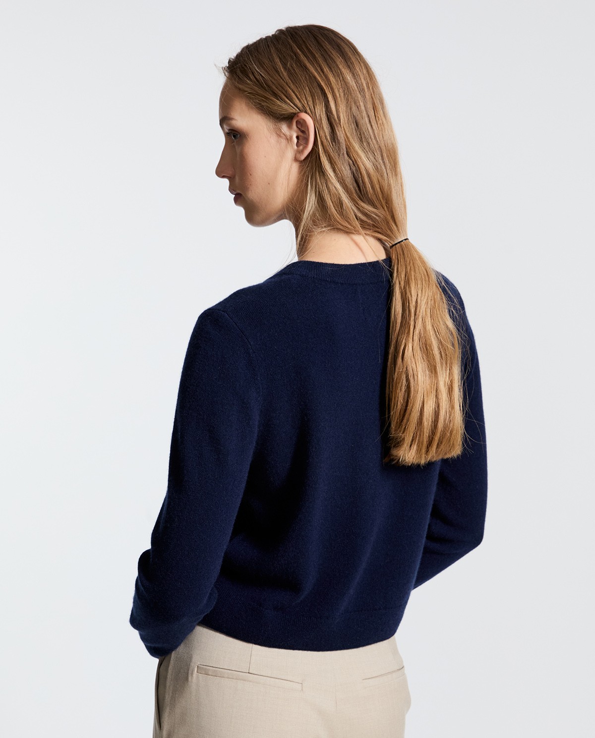 Cárdigan de cashmere azul oscuro 3