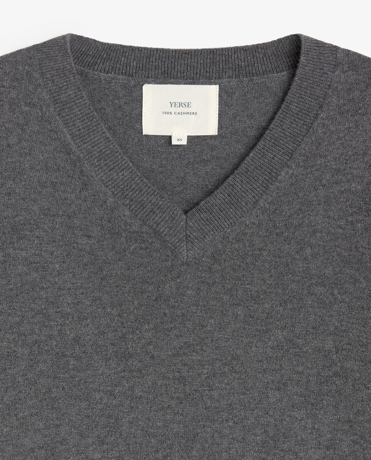 Jersey de cashmere cuello pico gris 7