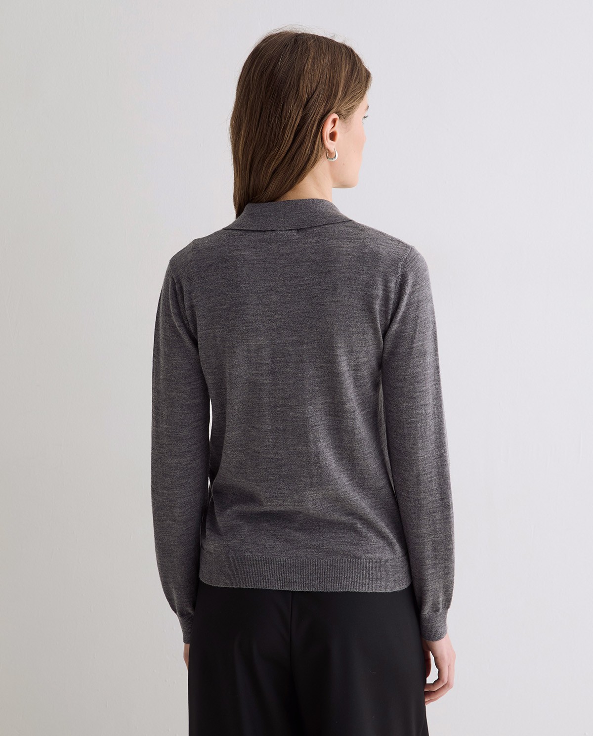 Jersey fino de lana merino con rombos gris y verde 3