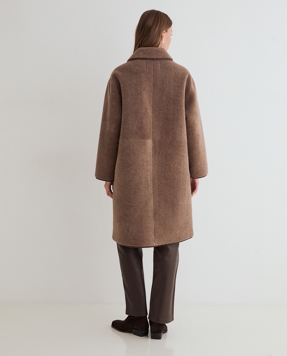 LONG SHEARLING COAT