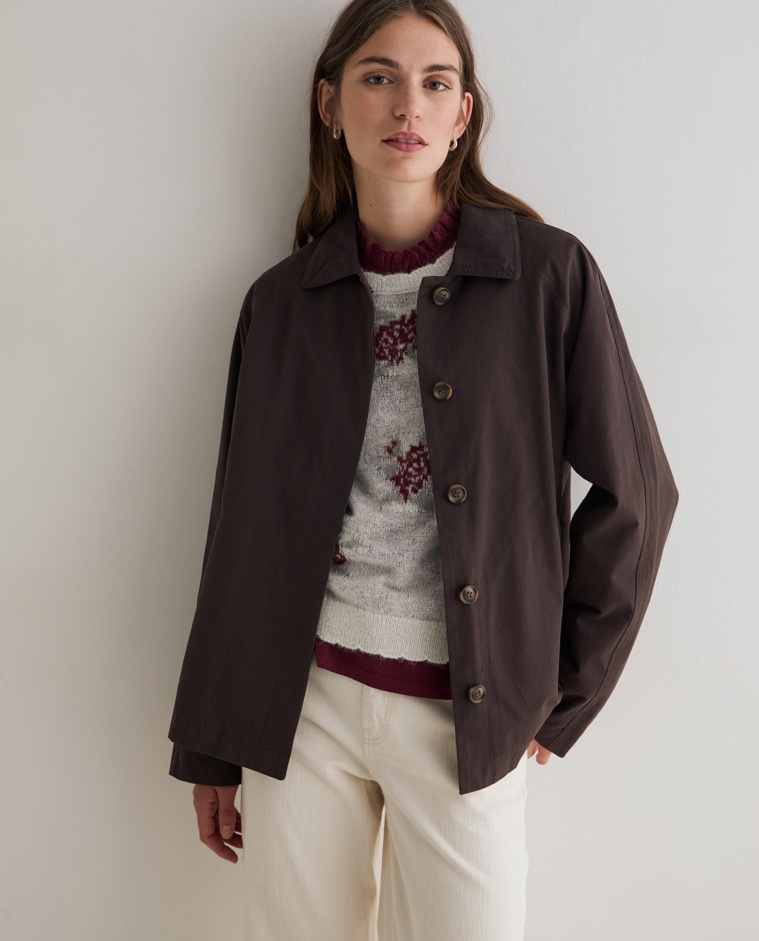 Gabardina corta chocolate