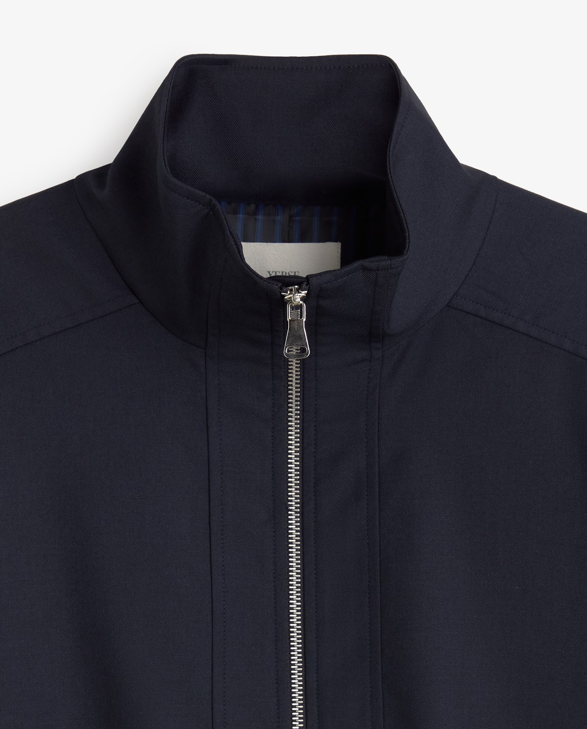 Chaqueta bomber en color azul marino 8