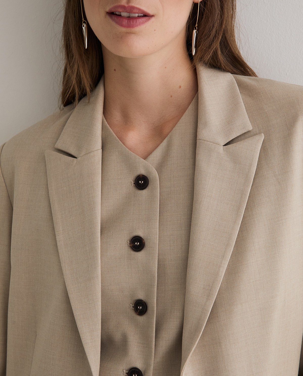 Americana de traje en beige 1