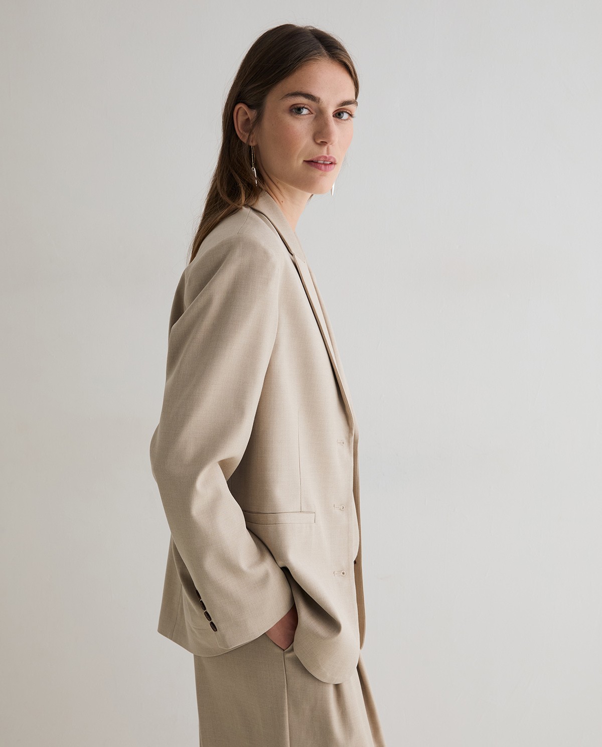 Americana de traje en beige 5