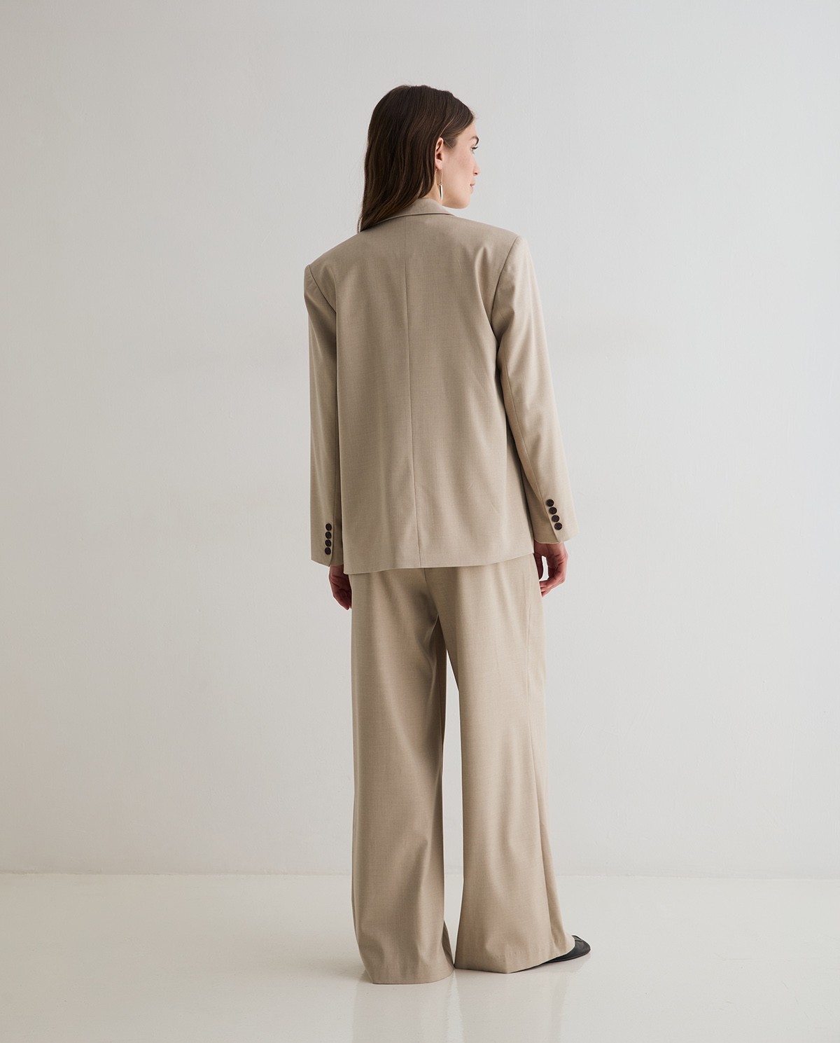 Americana de traje en beige 9