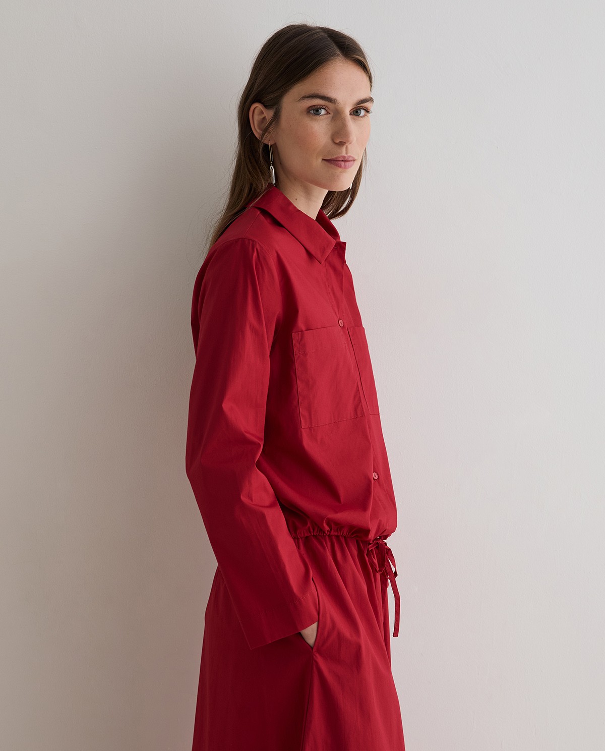 Camisa popelin en color rojo 2