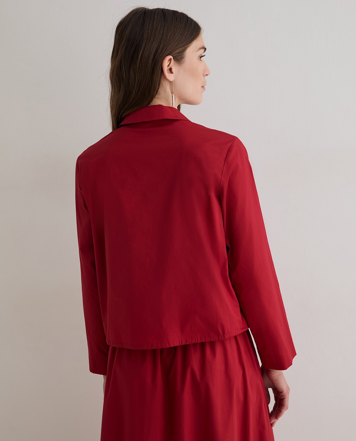 Camisa popelin en color rojo 5