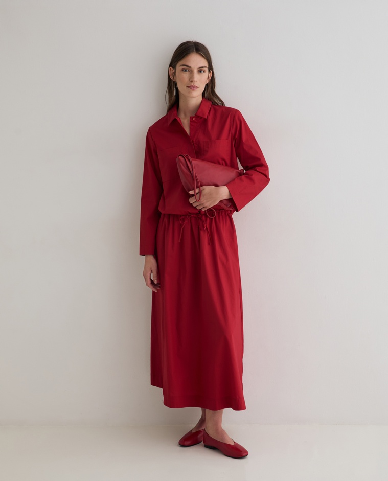 Falda midi popelin en color rojo