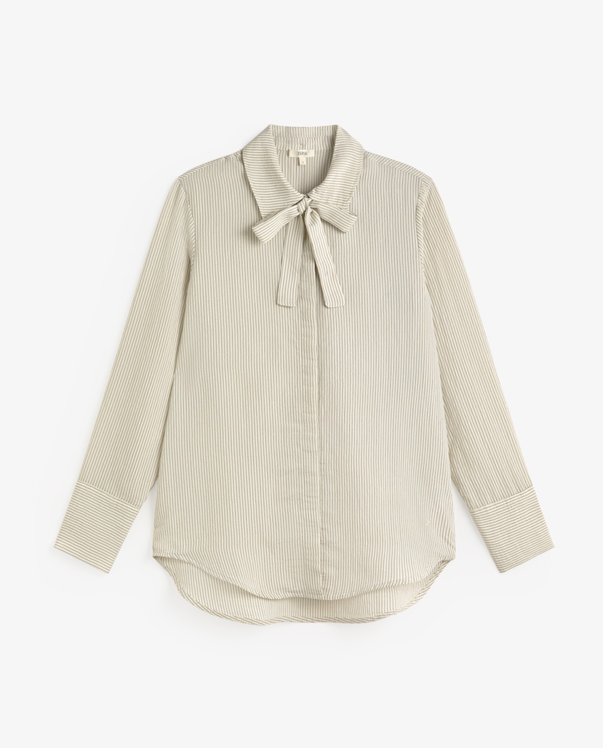 Camisa de rayas crudo con lazo al cuello y botones ocultos 8