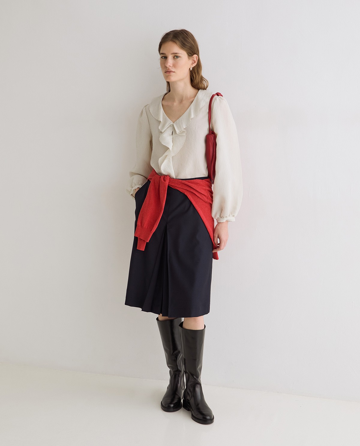 Chemise à volants rayée en écru 5