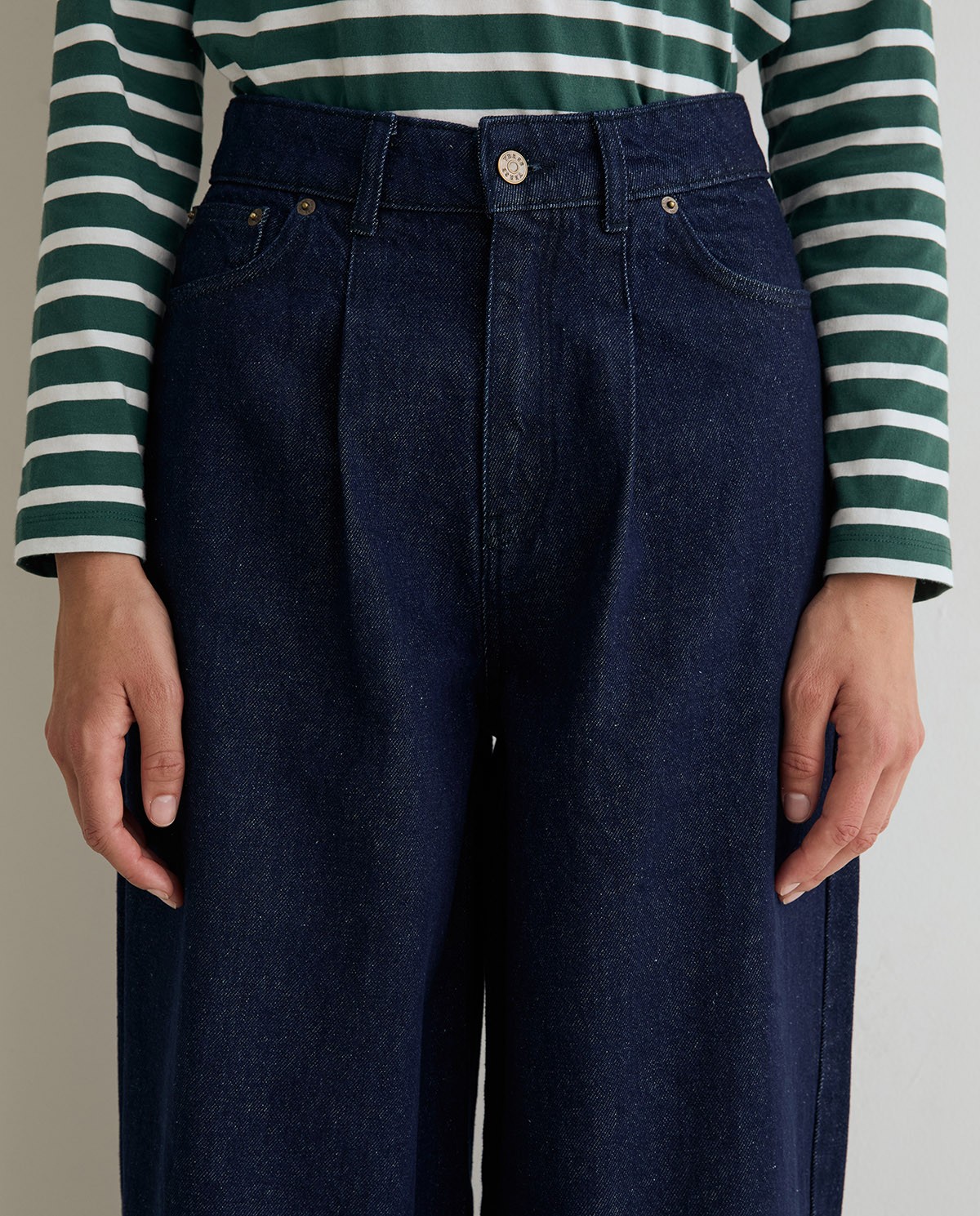 PANTALÓN DENIM BARREL
