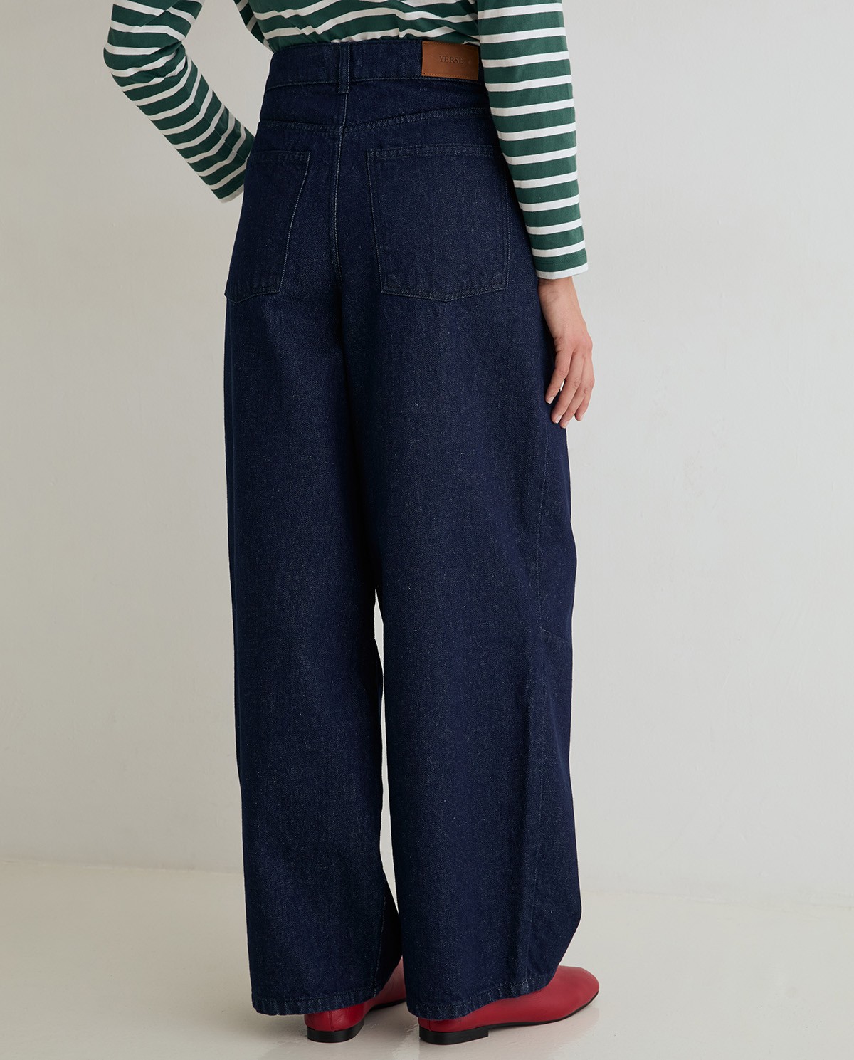 PANTALÓN DENIM BARREL