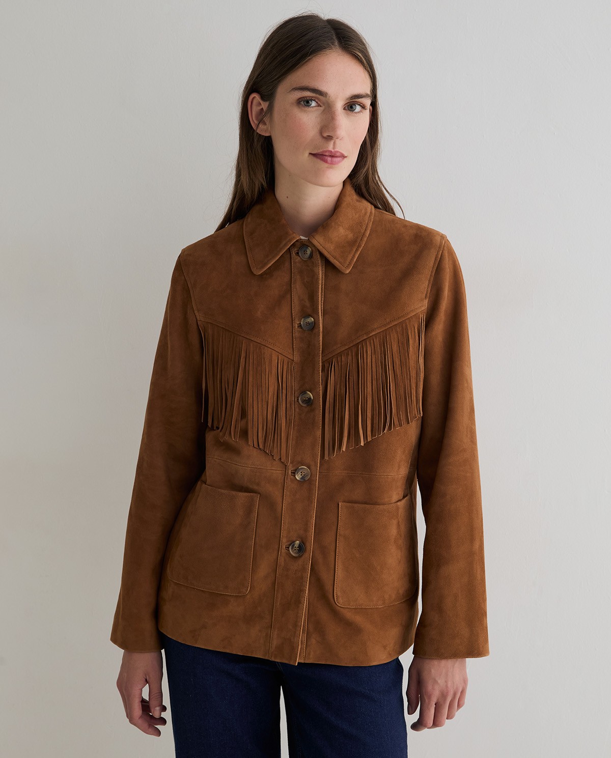 Chaqueta piel ante flecos en color marrón 3