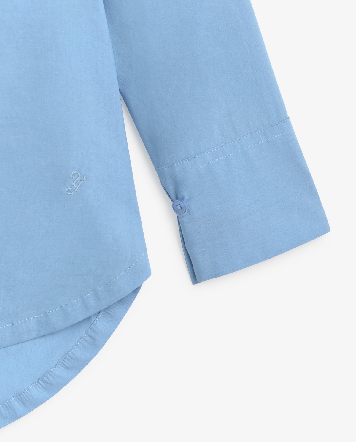 Camisa oversize de popelín en color azul 9