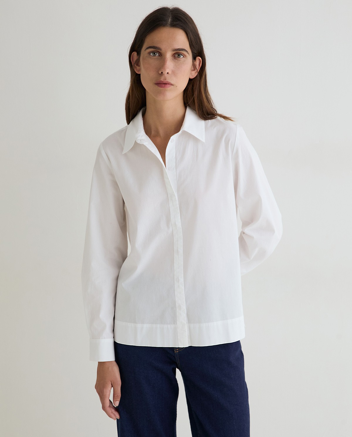 Camisa popelín algodón orgánico en color blanco 1