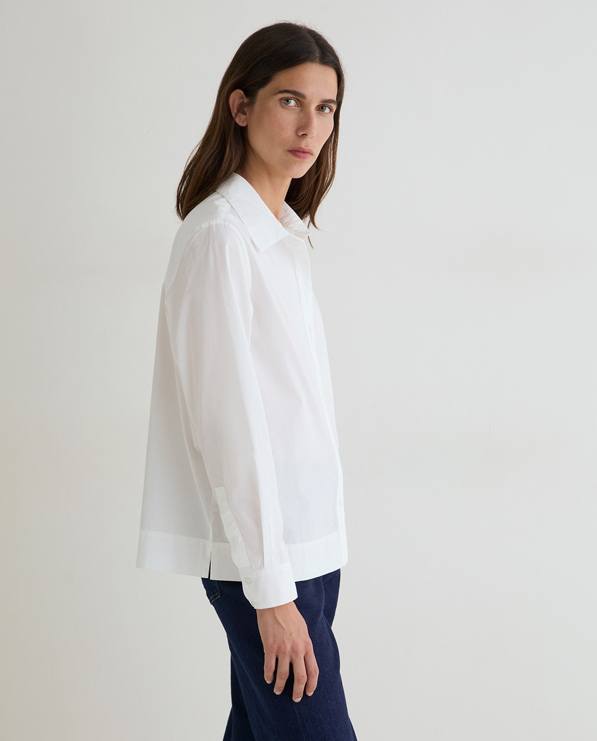 Camisa popelín algodón orgánico en color blanco 3