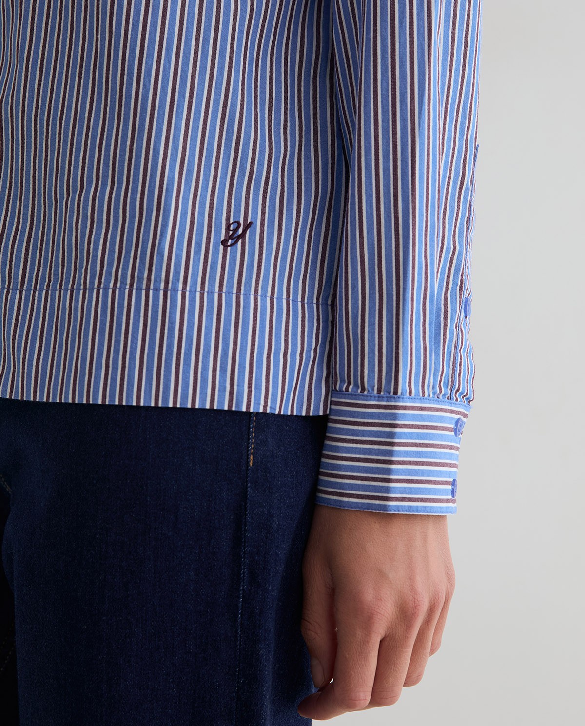Camisa popelín algodón orgánico en color rayas azul y marrón 5