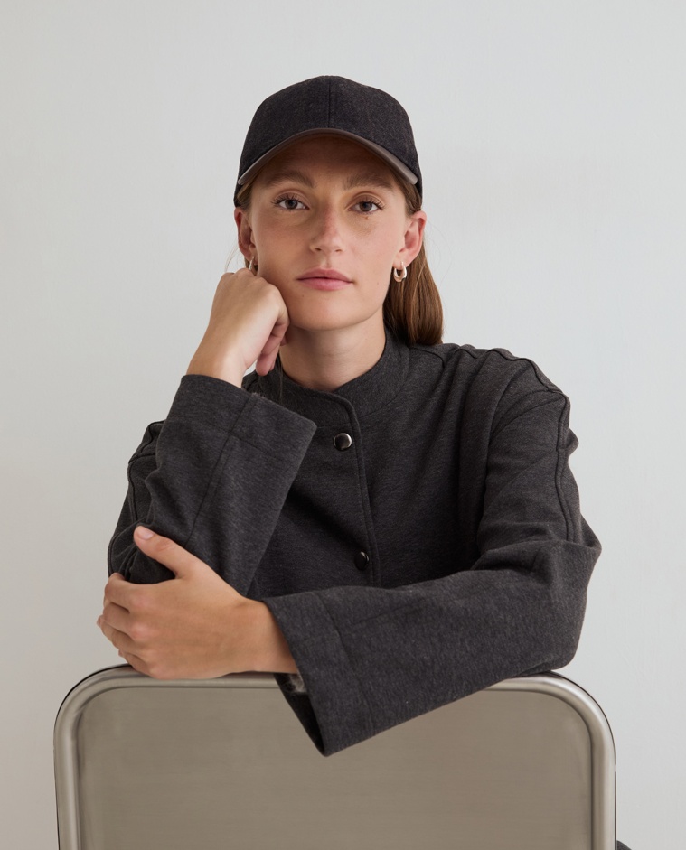Casquette à carreaux avec visière effet cuir pour femme
