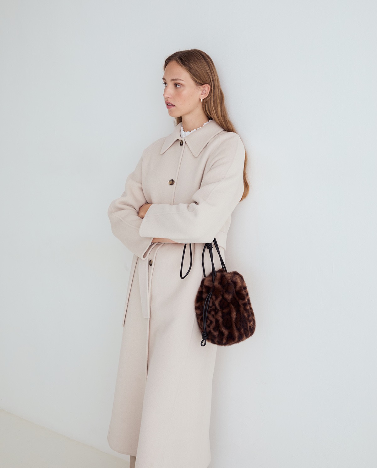 Bolso bombonera efecto pelo leopardo