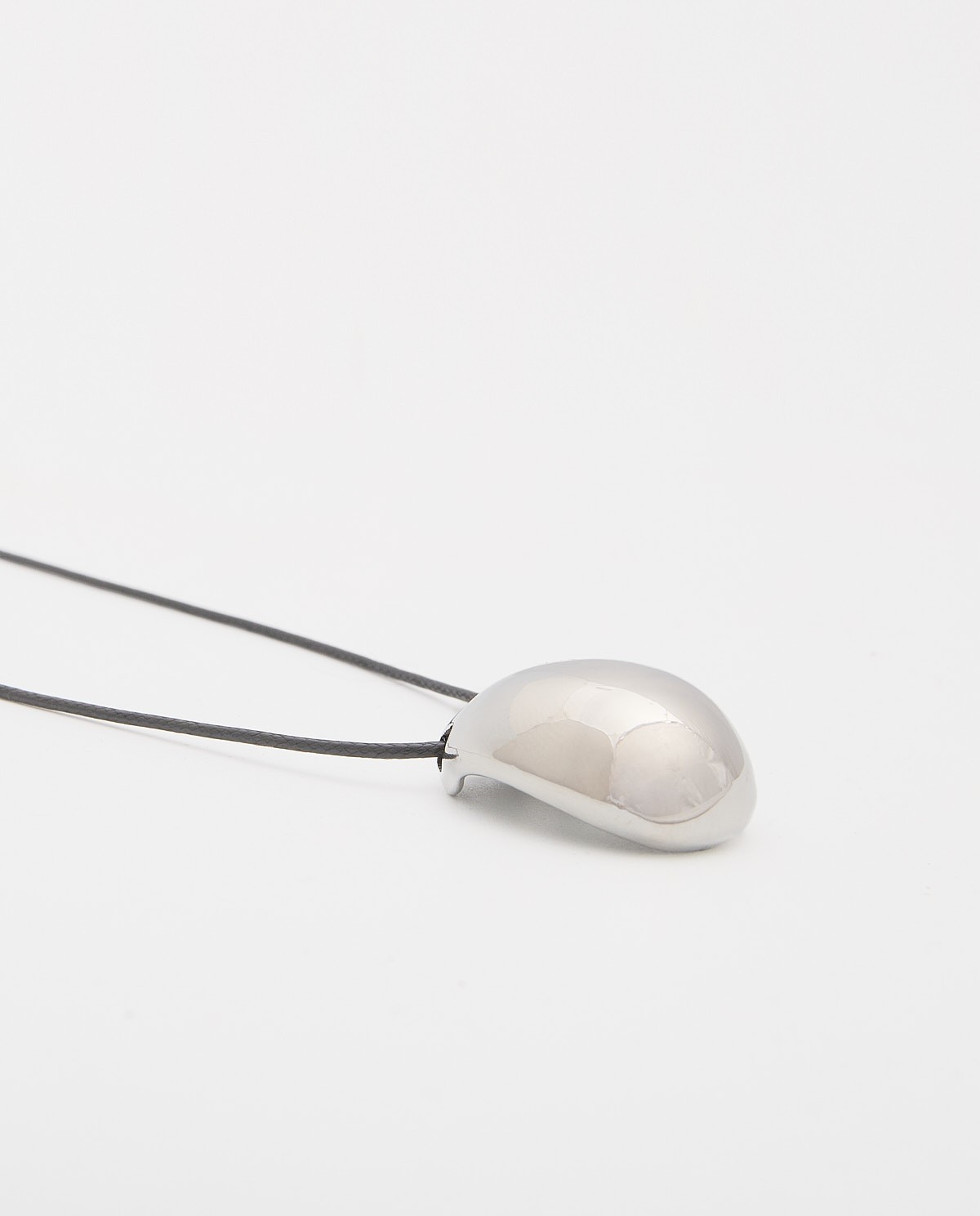 COLLIER GOUTTE