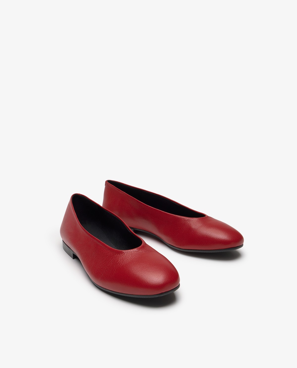 Leather ballet flats in red 2